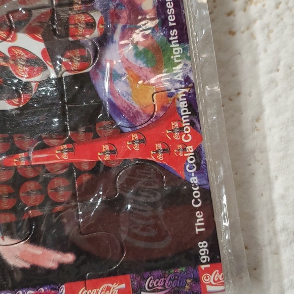 Vintage NEW! Coca-Cola Puzzle 1998 UNOPENED 25 Pc. Games Activity - Picture 4 of 15